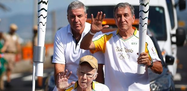 No dia 4 de agosto de 2016, ao lado de Parreira, Zagallo carregou a tocha olímpica no Rio de Janeiro, mesmo estando em uma cadeira de rodas