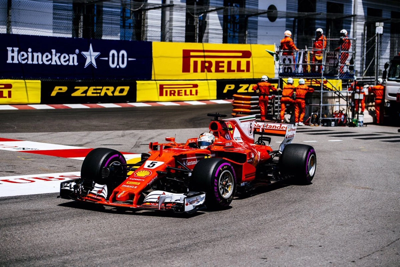 Em 28 de maio de 2017, dia em que venceu sua 45ª corrida na F1, em Mônaco, com a Ferrari. Foto: Scuderia Ferrari