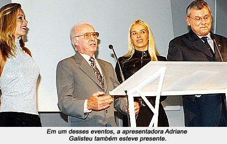 Luize Altenhofen, Zagallo, Adriane Galisteu e Milton Neves em 2000