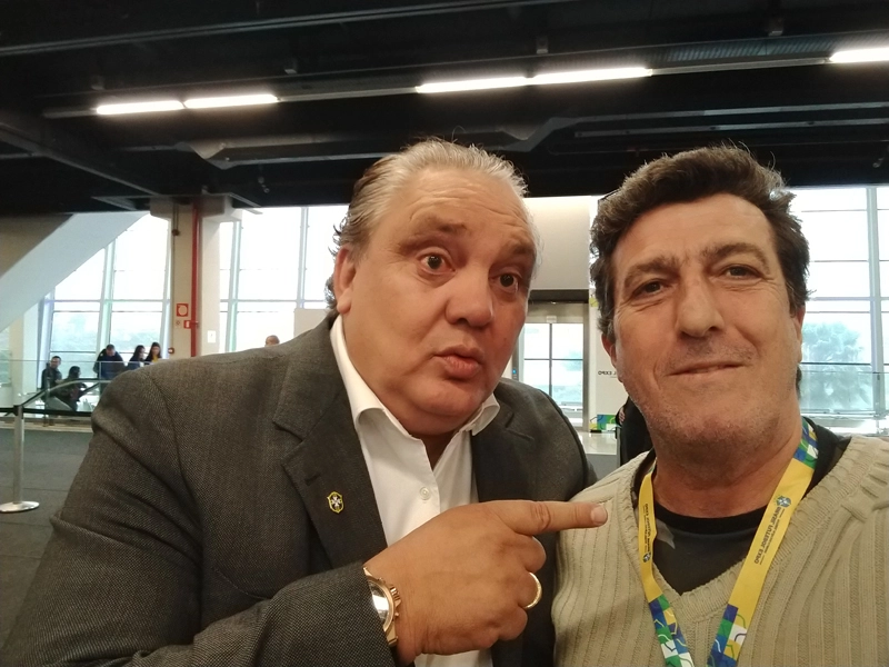 Branco e Carlos Alberto Spina (ex-Matsubara) em setembro de 2019 na Expo Fut. Foto: arquivo pessoal de Carlos Alberto Spina