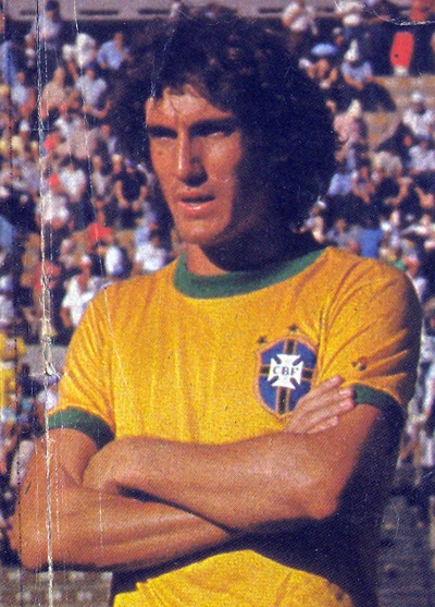 Oscar, aqui em foto de 1981, defendeu a Seleção Brasileira com muita regularidade