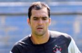 No Corinthians, Danilo substitui Ramirez na partida contra o Coritiba