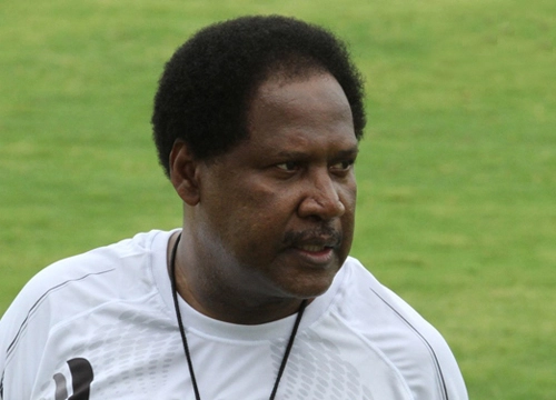 Lula Pereira  - Ex-zagueiro e treinador