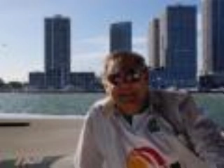 Milton Neves singra os mares de Miami 