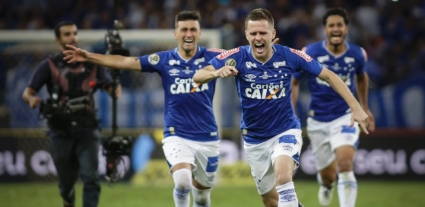 Cruzeiro bate o Grêmio e fatura título inédito da Copa do Brasil