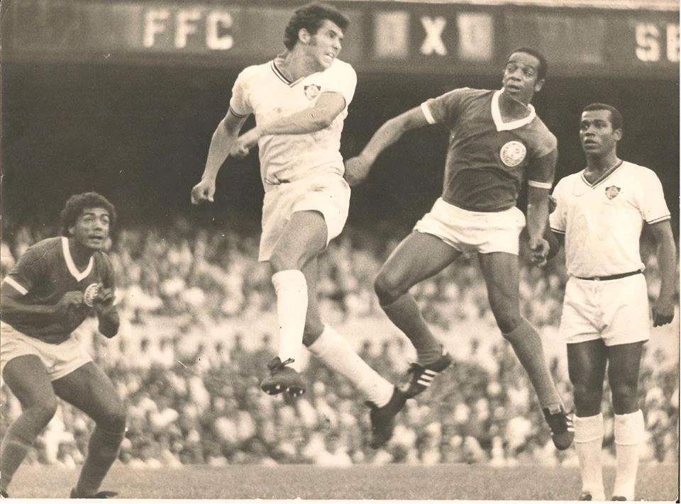 Fluminense x Pameiras em 18 de outubro de 1969, no Maracanã, jogo válido pelo Torneio Roberto Gomes Pedrosa. Na foto, César Maluco, Galhardo, Jaime e Denilson. O Flu venceu por 2 a 0, gols de Flávio Minuano e Marco Antônio.