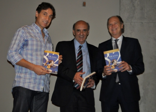 Oscar, Waldir Peres e Falcão em 13 de dezembro de 2012, no Museu do Futebol, no Pacaembu, em São Paulo. Foto: Marcos Júnior/Portal TT