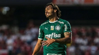 Ricardo Goulart lamenta chance perdida pelo Palmeiras contra o São Paulo
