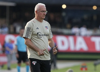 Time de Dorival também se destaca no acerto de passes. Foto: Rubens Chiri/ São Paulo