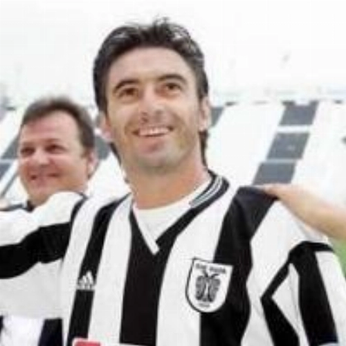 Theodoros Zagorakis  - Ex-volante do PAOK e da Gr&eacute;cia