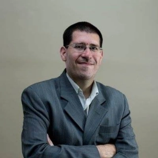 Jornalista Maurício Sabará