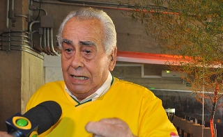Em vídeo, homenagem prestada a Zito