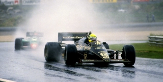 Brasileiro dominou o GP de Portugal, terminando a prova com mais de um minuto de vantagem para o 2º colocado