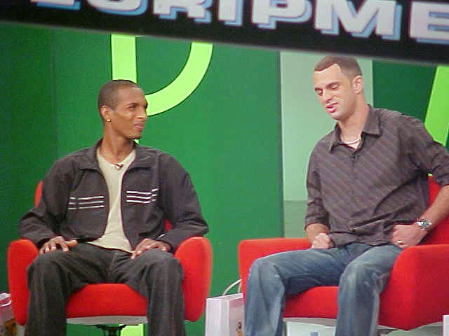 Liédson e Magrão batendo papo no intervalo do programa Terceiro Tempo da Rede Record de Televisão. A foto é do dia 15 de junho de 2003