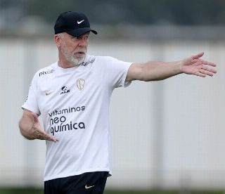 Timão precisa vencer o Dourado nesta quarta-feira (25) para se afastar do Z-4. Foto: Rodrigo Coca/ Ag. Corinthians