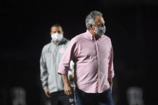 Treinador colorado emplacou sua sétima vitória consecutiva no Brasileiro. Foto: Ricardo Duarte/Inter