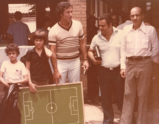 Festa de Natal de 1977. Cláudio Coutinho, Lucas Neto e Mário Travaglini
