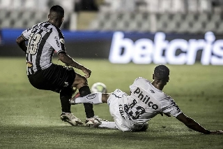 No primeiro turno o Peixe venceu o Galo por 3 a 1. Foto: Ivan Storti/Santos FC