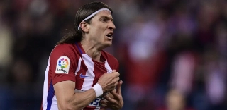 Sem alarde, Filipe Luís faz sua melhor temporada no Atlético de Madri