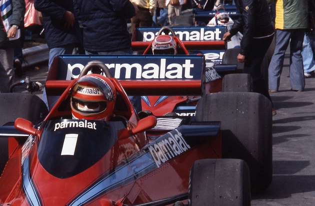 Niki Lauda com a Brabham BT 46 -Alfa Romeo em 1978, à frente de seu companheiro de equipe Nelson Piquet e do francês Patrick Depailler, com a Tyrrell-Ford. Foto: Divulgação