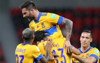 Gignac brilhou, marcou duas vezes e deu a classificação aos mexicanos. Foto: Twitter/Fifa