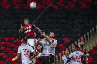 Probabilidades de ser campeão do Mengão subiram para 30%. Foto: Marcelo Cortes/Flamengo