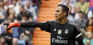 "N&atilde;o devemos perder a f&eacute;", diz goleiro do Real Madrid sobre t&iacute;tulo espanhol