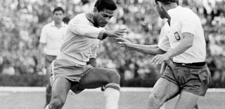 Justiça determina que herdeiros de Garrincha recebam prêmio de R$ 100 mil