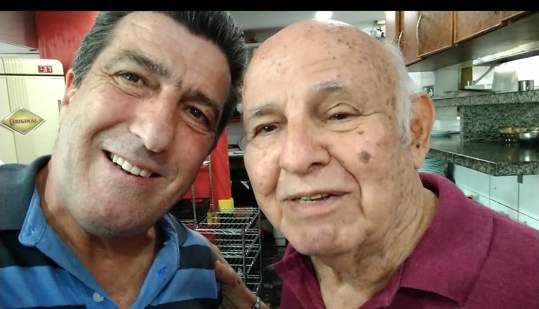 Carlos Alberto Spina e Pepe em janeiro de 2022, em Santos. Foto: arquivo pessoal de Carlos Alberto Spina