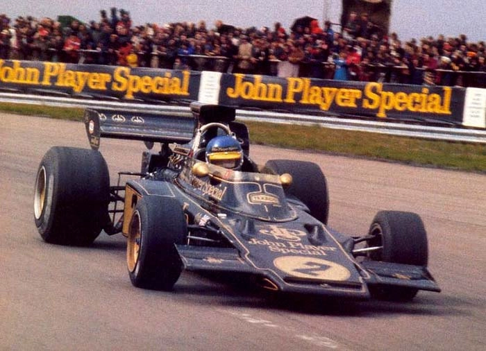 A linda Lotus 72E no GP da Grã-Bretanha de 1973, em Silverstone. Foto: Divulgação