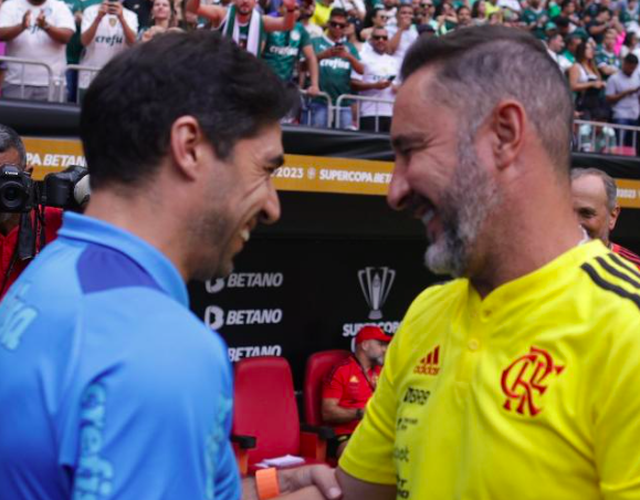 Bragantino homenageia Pelé; relembre passagens do Rei por Bragança Paulista, bragantino