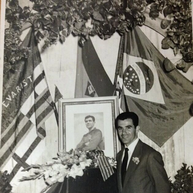 Sendo homenageado a Espanha. Foto: Reprodução/Twitter