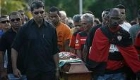 Ex-jogadores e torcedores dão último adeus a Alex Alves 