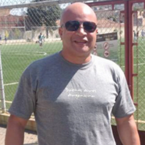 Carlos Lopes  - Ex-jogador do Corinthians