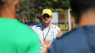 André Jardine comandou a seleção olímpica na goleada contra a Guatemala. Foto: Divulgação/CBF