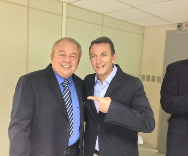 Luciano do Valle e Neto. A melhor dupla da televis&atilde;o brasileira.