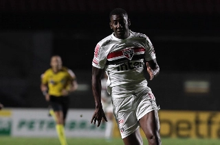 Atacante uruguaio tem contrato até junho, mas deve rescindir seu vínculo imediatamente com o Tricolor. Foto: Rubens Chiri / saopaulofc.net