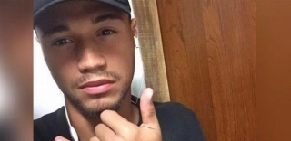 "Vi a reportagem e mostraram a foto e o vídeo dele tocando guitarra"