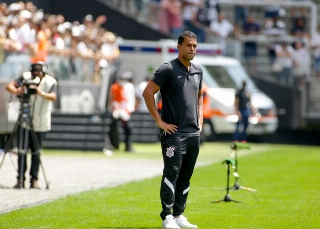 Treinador teve passagem apagada pelo Timão no começo de 2023. Foto: Rodrigo Coca/ Ag. Corinthians

