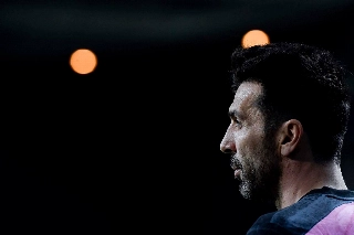 Arqueiro da Juventus tem 43 anos e não descarta jogar mais dois anos. Foto: Reprodução 