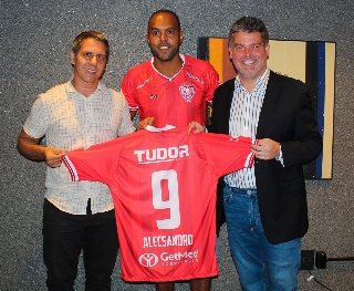 AlecGol se juntará ao irmão defendendo o Noroeste, de Bauru. Foto: Divulgação