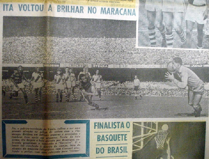 Ita segura firme a bola chutada por seu adversário, em partida contra o Flamengo, no dia 4 de setembro de 1960. Foto enviada por Roberto Saponari
