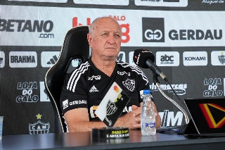 Treinador se disse em boas condições para continuar a carreira. Foto: Pedro Souza / Atlético-MG