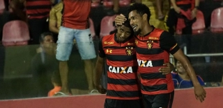 Sport vence Ceará, esquenta briga contra queda e rebaixa Paraná