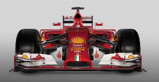 Equipe italiana exibe seu novo carro em Maranello