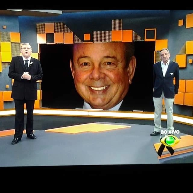 Milton Neves e Osmar de Oliveira durante o 3&ordm; Tempo da Ban em 19 de abril de 2014, falando de Luciano do Valle (em destaque), que morreu naquele dia. Foto: Reprodu&ccedil;&atilde;o