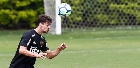 Reserva e sem empresário, Rodrigo Caio espera oferta para sair do São Paulo