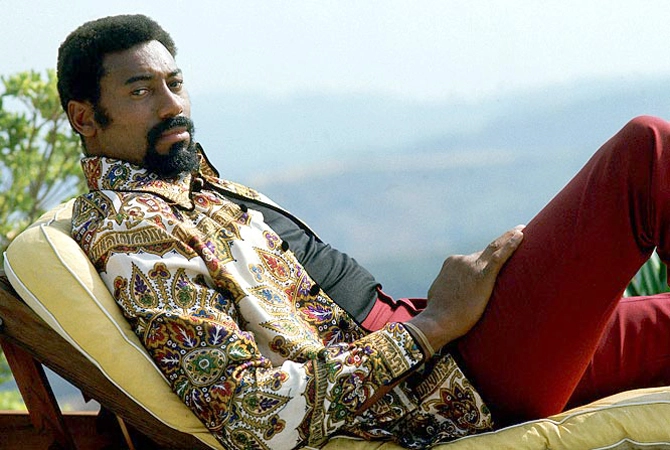 Wilt Chamberlain Facts - Há exatos 22 anos, falecia Wilt Chamberlain. O  melhor jogador da história do basquete morreu de infarto em sua casa, aos  63 anos. Naquele ano, os 76ers homenagearam