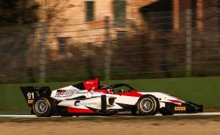 Piloto estará no grid da Fórmula Regional Europeia by Alpine. Foto: Divulgação