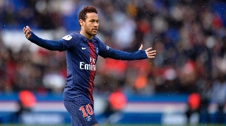 Neymar fica fora de seleção da história do PSG feita por internautas e jornalistas. Foto: Aurelien Meunier/PSG/Getty Images